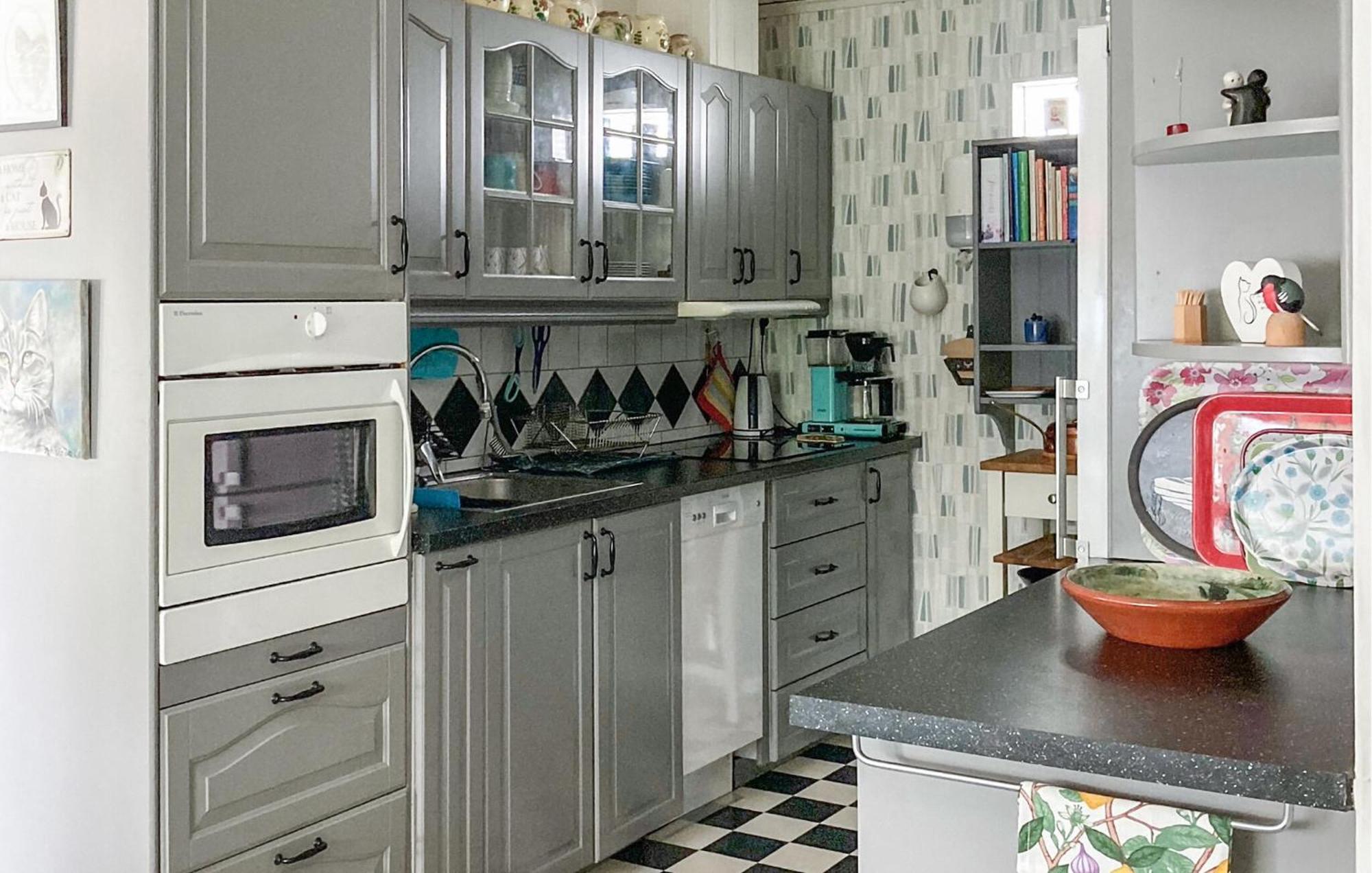 Cozy Home In Borgholm With Wifi Zewnętrze zdjęcie