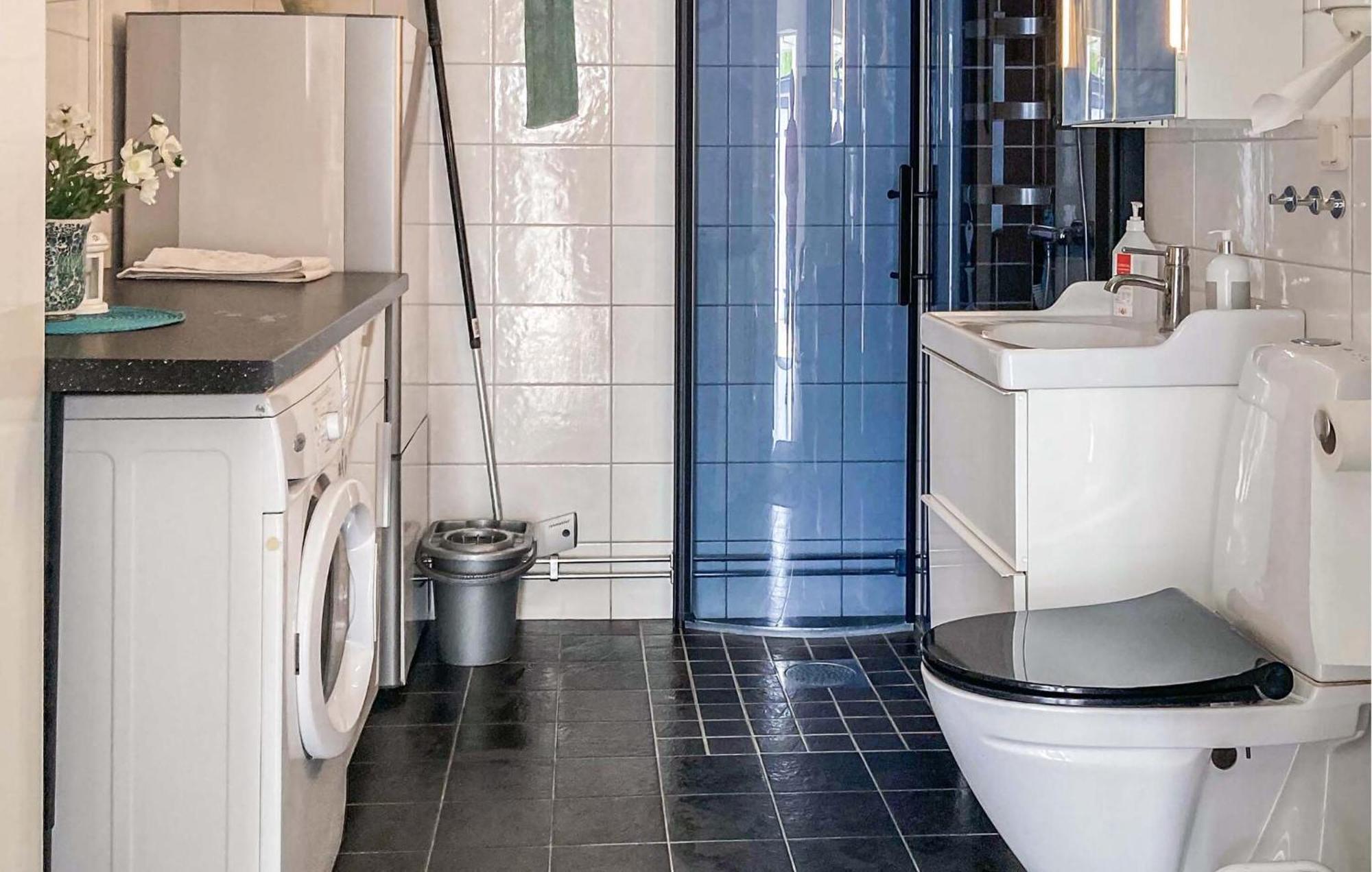 Cozy Home In Borgholm With Wifi Zewnętrze zdjęcie