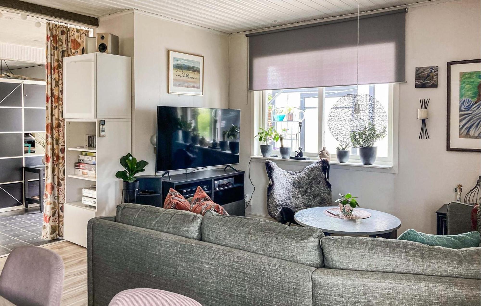 Cozy Home In Borgholm With Wifi Zewnętrze zdjęcie